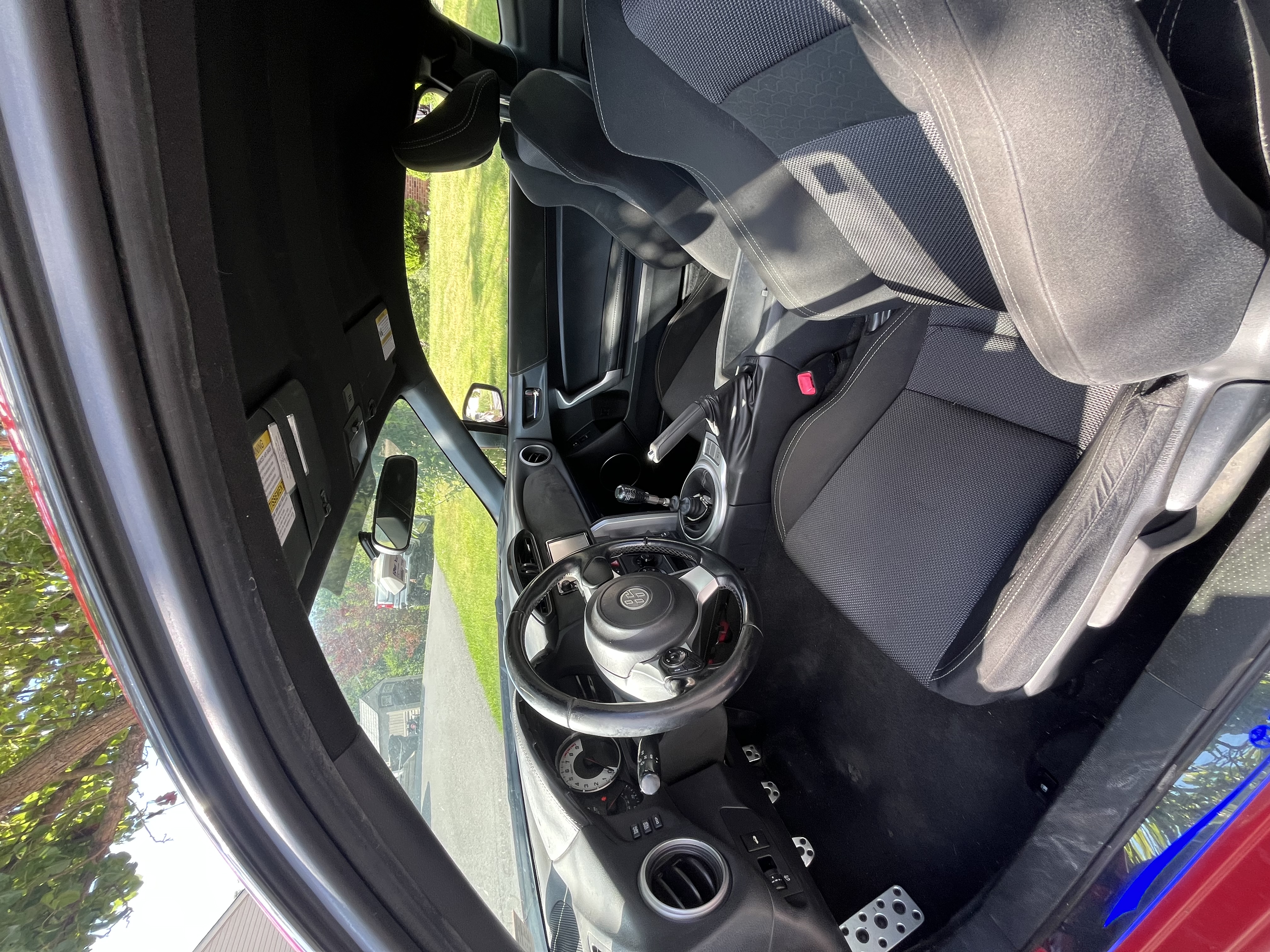 Used 2017 Toyota 86 RWD image 12