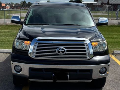 Used 2012 Toyota Tundra Limited w/ Platinum Pkg AWD/4WD image 4