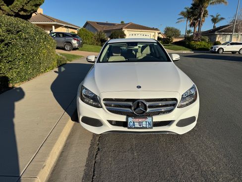 Used 2017 Mercedes-Benz C 300 Sedan image 8