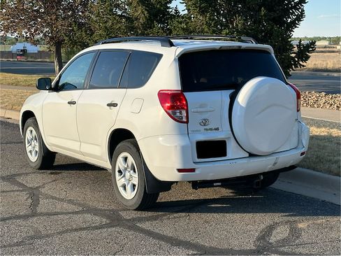 Used 2006 Toyota RAV4 4WD image 8
