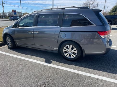 Used 2015 Honda Odyssey EX-L image 2