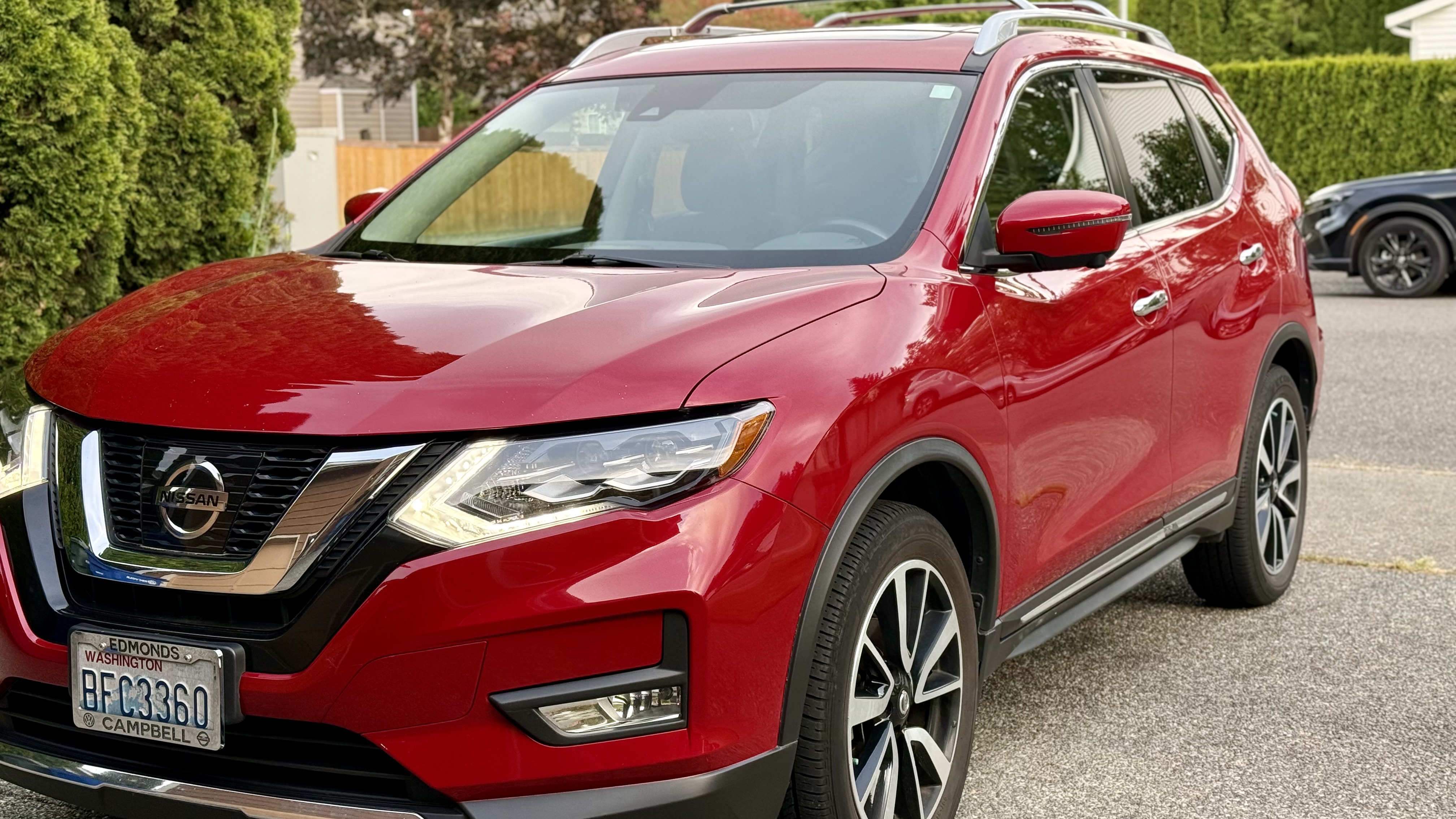 Used 2017 Nissan Rogue SL w/ SL Premium Package AWD/4WD image 19