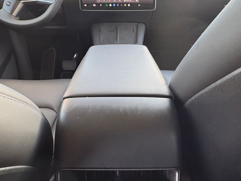 Used 2023 Tesla Model Y Long Range image 12