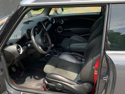 Used 2013 MINI Cooper John Cooper Works FWD image 4