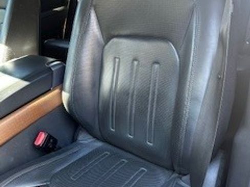 Used 2020 Land Rover Defender 110 X image 12