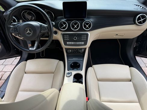 Used 2018 Mercedes-Benz CLA 250 image 12