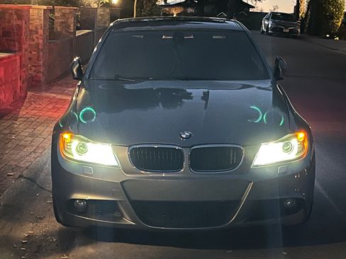 Used 2009 BMW 335i xDrive Sedan AWD/4WD image 14