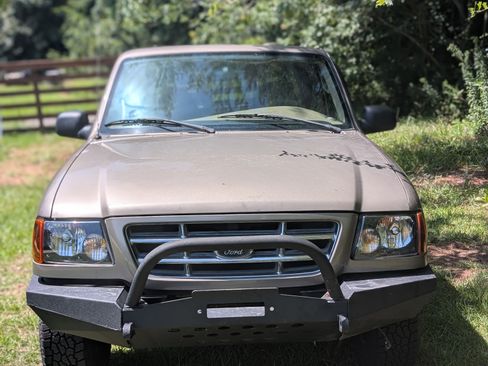 Used 2003 Ford Ranger XLT RWD image 4