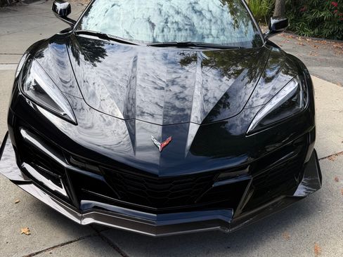 Used 2026 Chevrolet Corvette Z06 RWD image 1