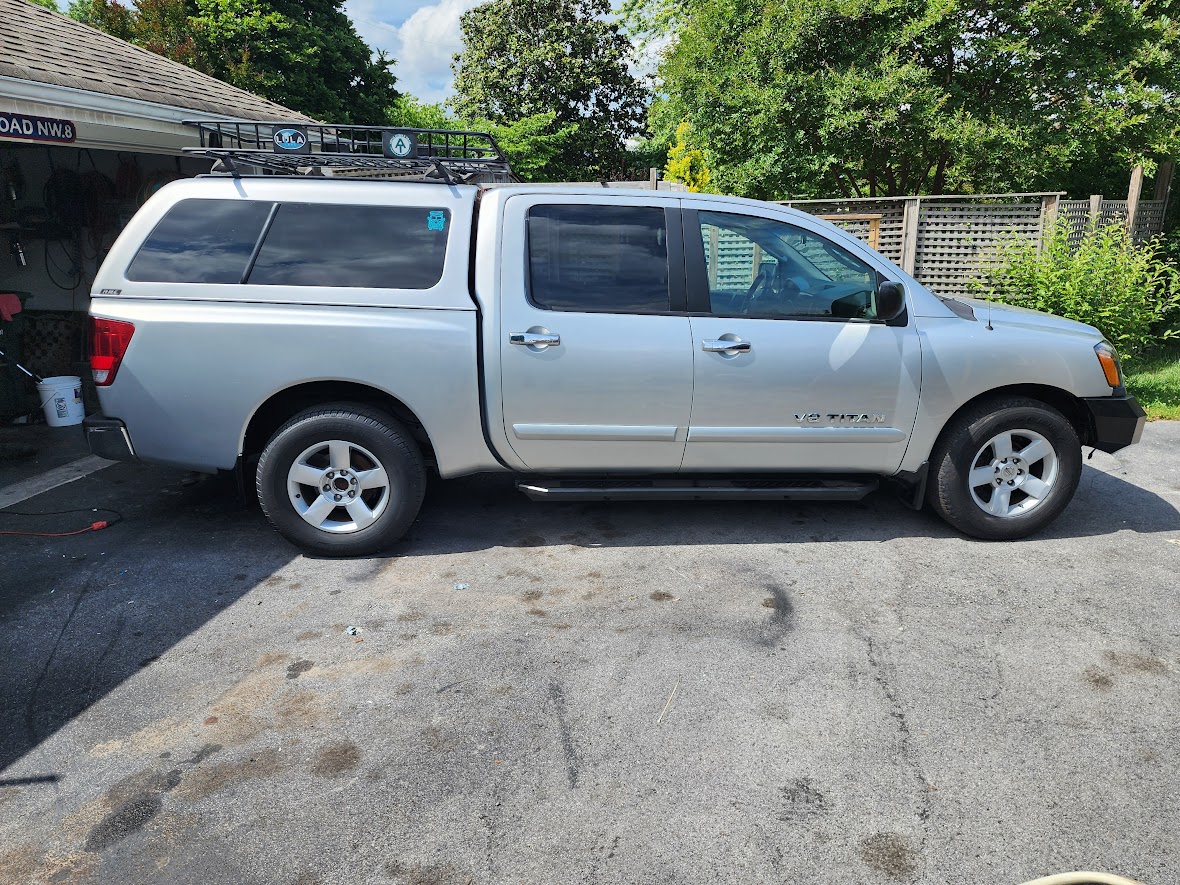Used 2006 Nissan Titan SE RWD image 5