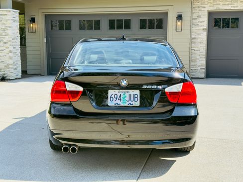 Used 2008 BMW 328xi Sedan AWD/4WD image 6