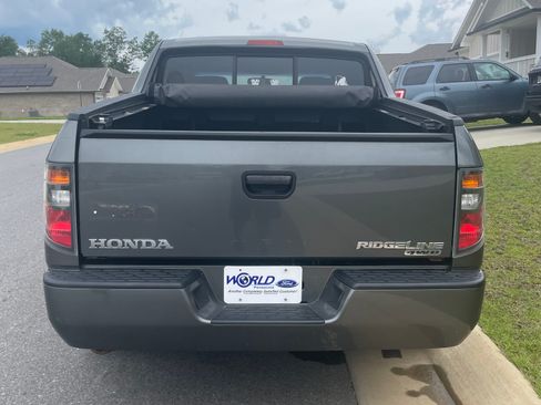Used 2007 Honda Ridgeline RT image 8