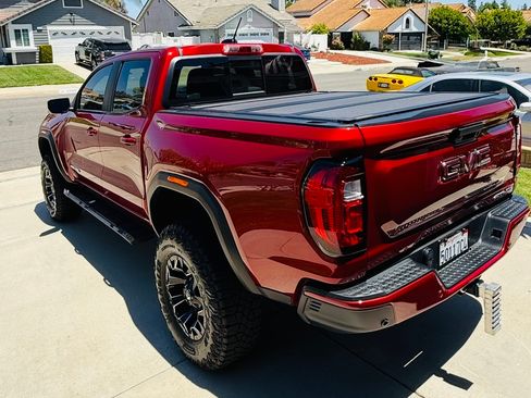 Used 2024 GMC Canyon AT4X AWD/4WD image 2