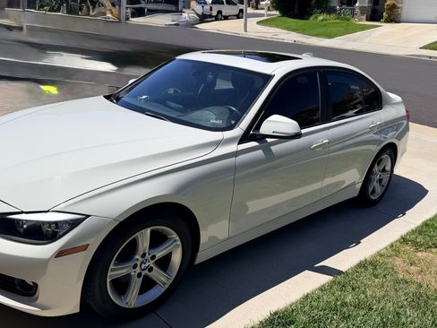 Used 2014 BMW 328i Sedan RWD image 1