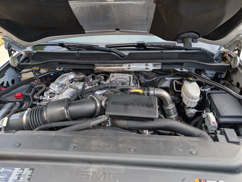 Used 2018 GMC Sierra 2500 Denali w/ Duramax Plus Package image 6