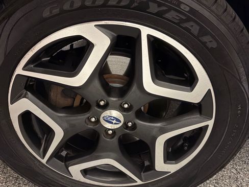 Used 2018 Subaru Crosstrek 2.0i Limited image 17