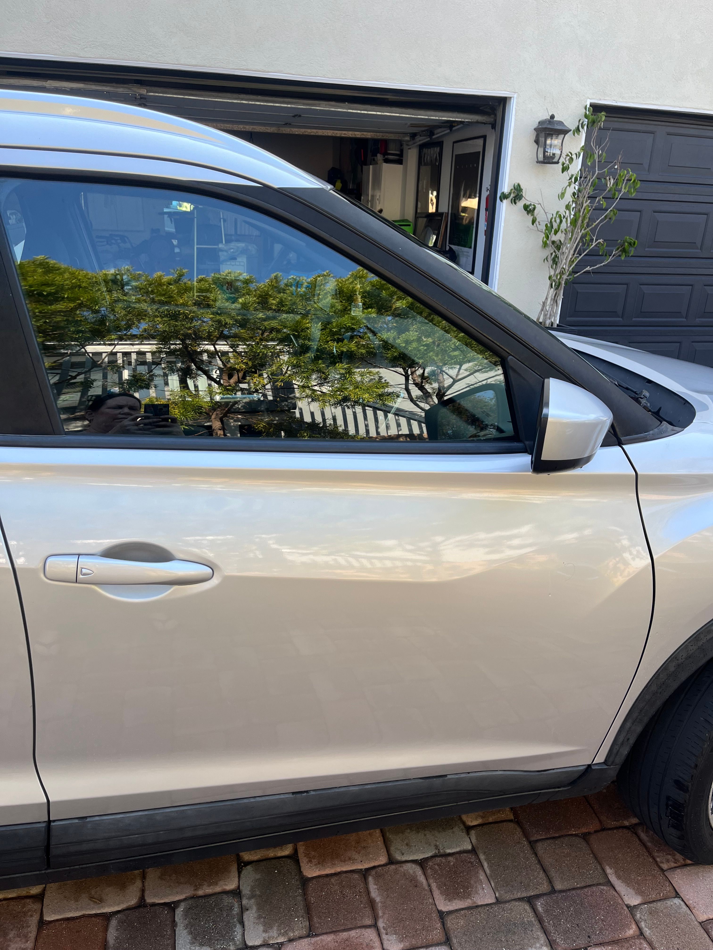 Used 2019 Nissan Kicks SV FWD image 10