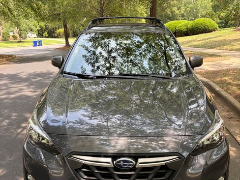 Used 2022 Subaru Crosstrek 2.0i Premium w/ Popular Package #2 AWD/4WD image 4