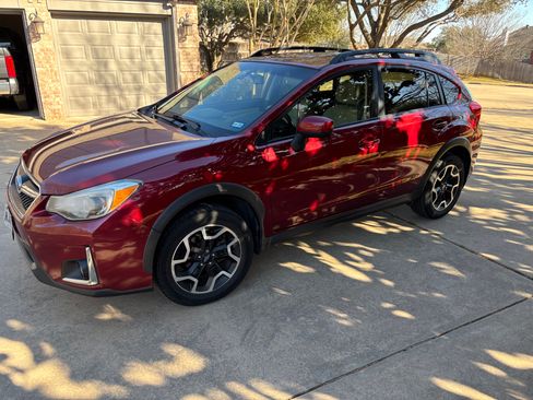 Used 2016 Subaru Crosstrek 2.0i Premium w/ Popular Package #1 image 1