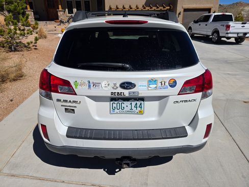 Used 2013 Subaru Outback 2.5i Limited w/ Popular Pkg 1B image 5