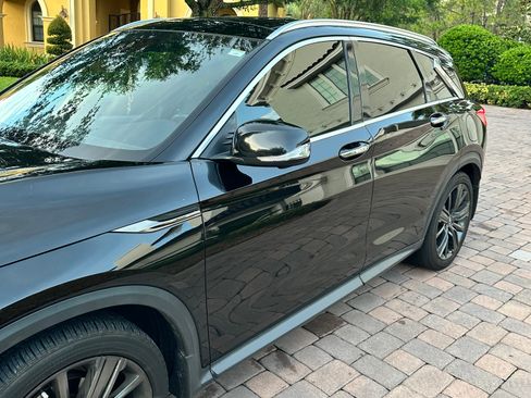Used 2020 INFINITI QX50 Essential w/ Edition 30 Package FWD image 4