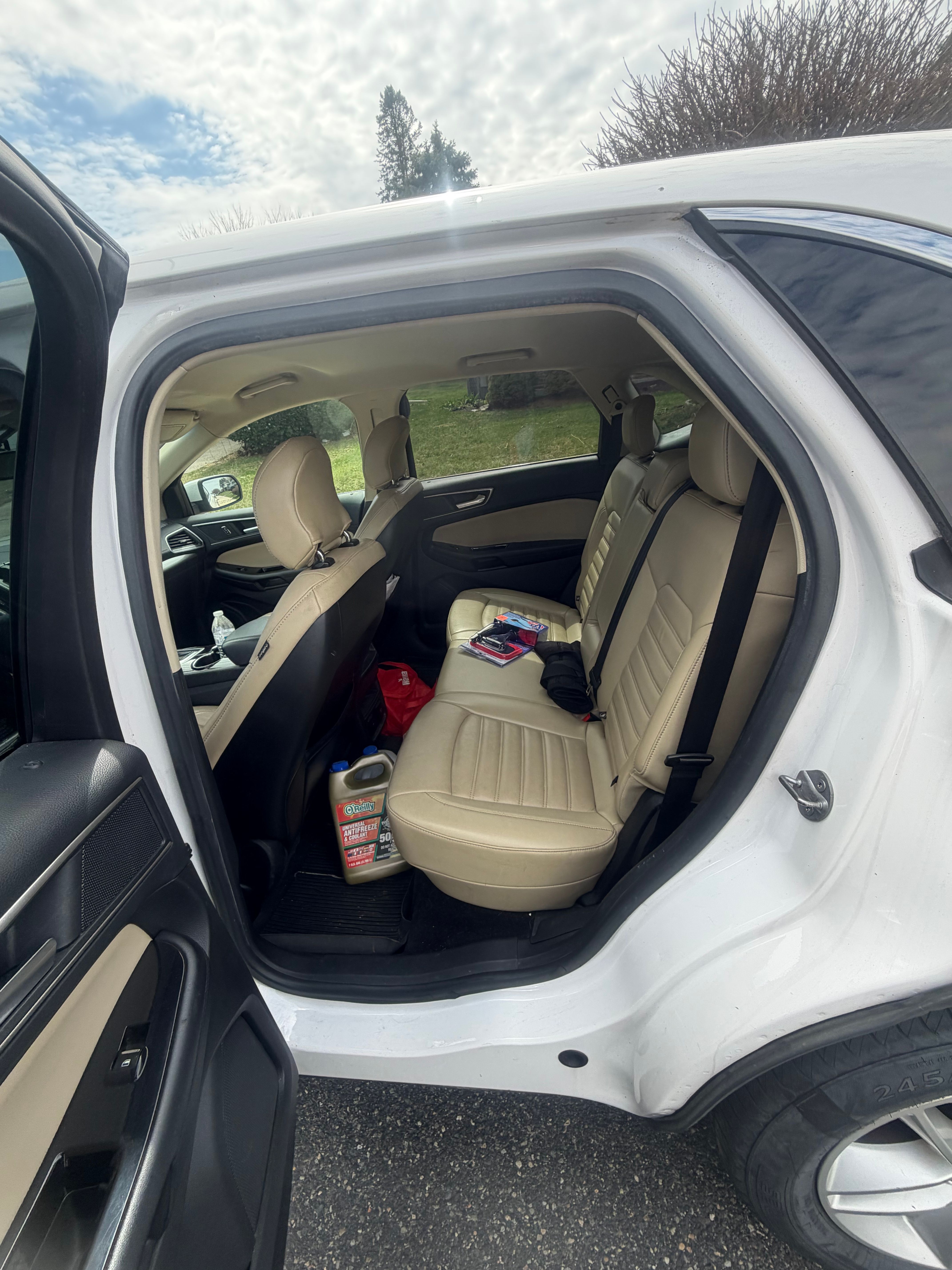 Used 2017 Ford Edge SEL w/ Equipment Group 201A AWD/4WD image 16