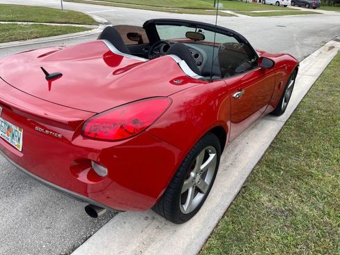 Used 2008 Pontiac Solstice Convertible w/ Preferred Package RWD image 14