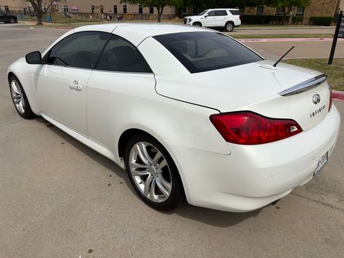 Used 2010 INFINITI G37 Sport w/ Premium Pkg image 15