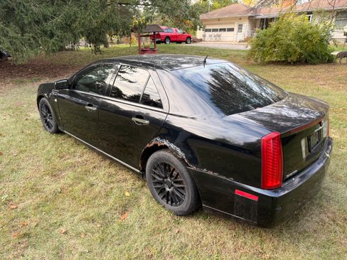 Used 2008 Cadillac STS w/ Preferred Equipment Group image 8