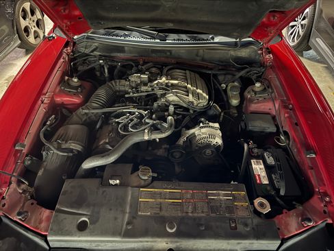 Used 1994 Ford Mustang Convertible image 16