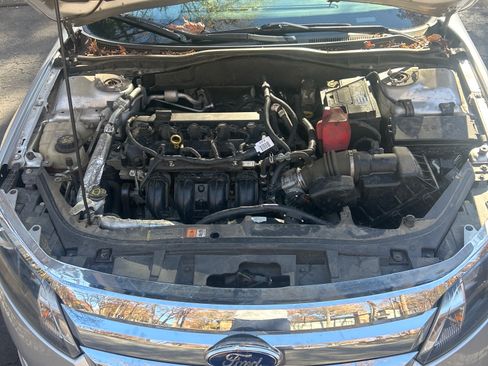 Used 2012 Ford Fusion SE image 12