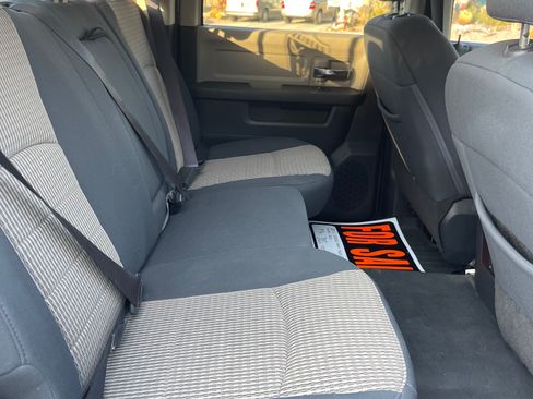 Used 2012 RAM 1500 Big Horn w/ Luxury Group AWD/4WD image 6