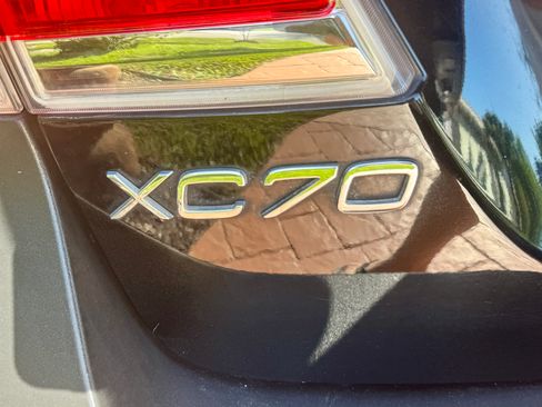 Used 2016 Volvo XC70 T5 Premier image 15