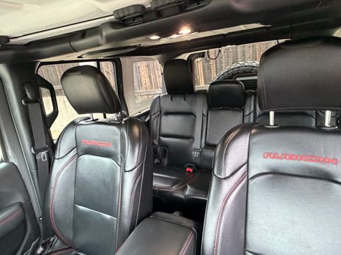 Used 2021 Jeep Wrangler Unlimited Rubicon AWD/4WD image 8
