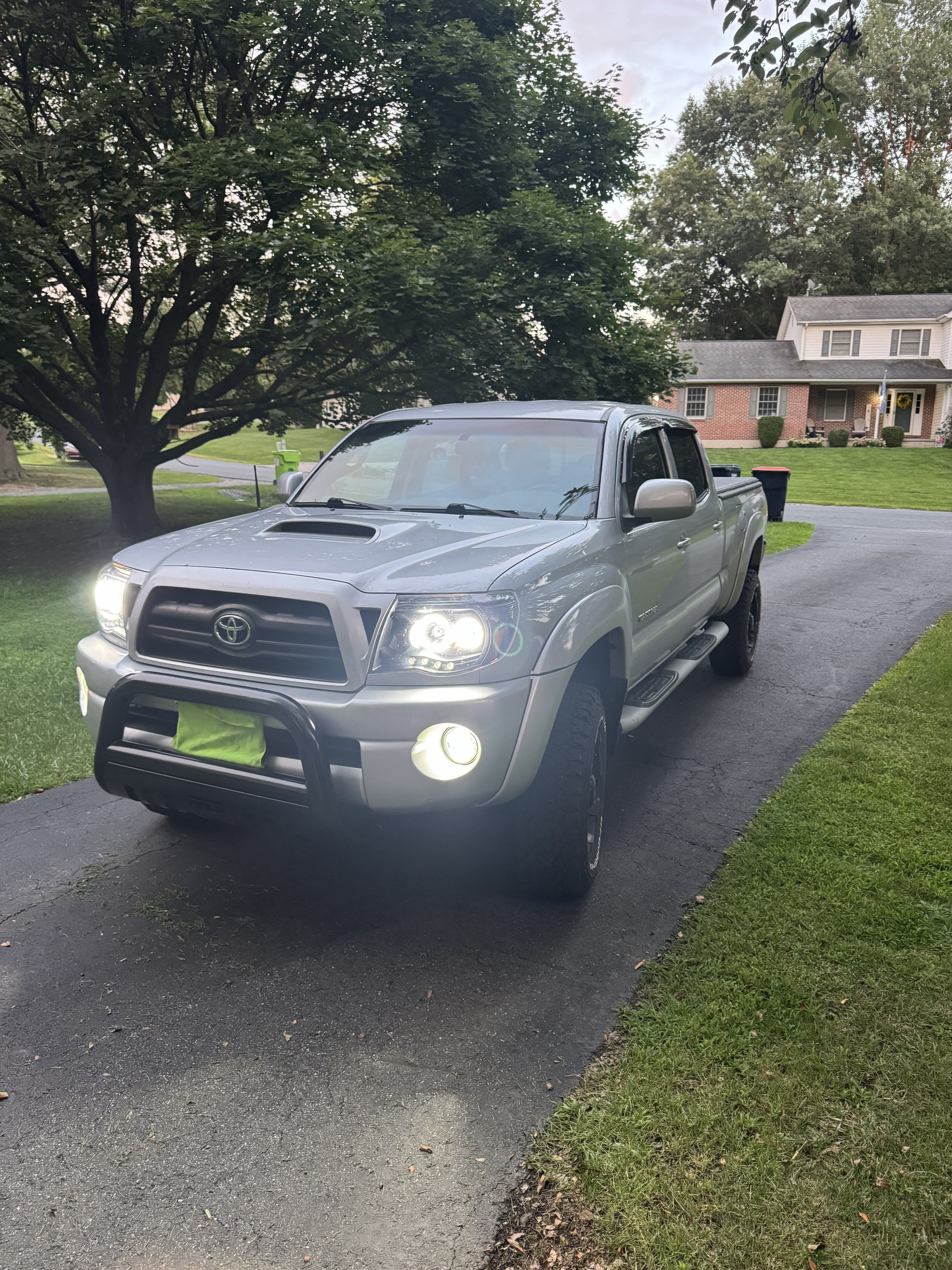 Used 2005 Toyota Tacoma 4x4 Double Cab w/ TRD Sport Pkg #3 image 1
