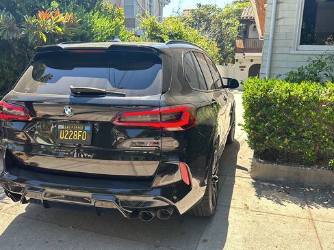 Used 2021 BMW X5 M w/ Competition Package image 2