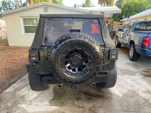 Used 2010 Jeep Wrangler Sport image 8