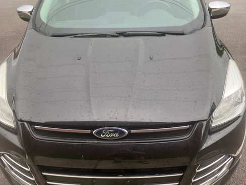 Used 2015 Ford Escape SE w/ SE Chrome Package FWD image 1