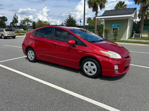 Used 2010 Toyota Prius Three w/ Navigation Pkg FWD image 5