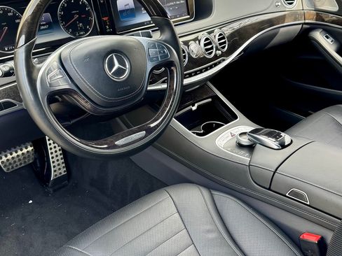 Used 2017 Mercedes-Benz S 550 4MATIC Sedan image 13