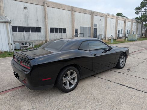 Used 2019 Dodge Challenger SXT w/ Cold Weather Group image 6