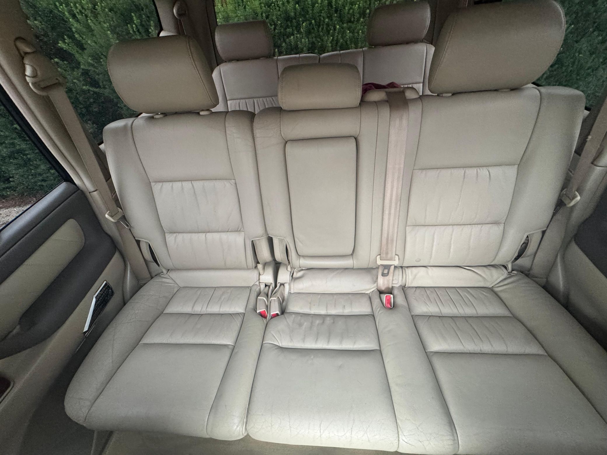Used 2004 Toyota Land Cruiser AWD/4WD image 10