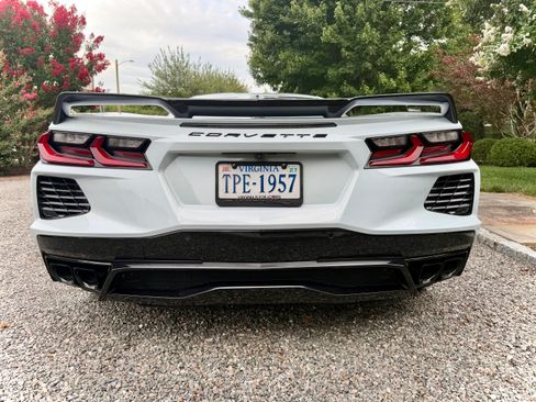 Used 2023 Chevrolet Corvette Stingray Preferred Cpe w/ Z51 Performance Package RWD image 27