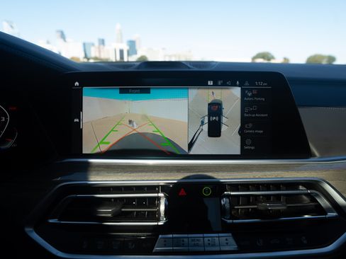 Used 2020 BMW X5 M50i w/ Executive Package image 29