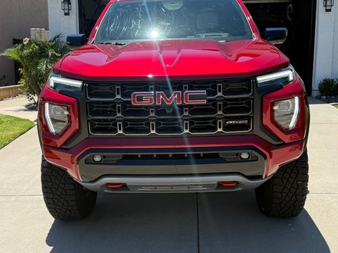 Used 2024 GMC Canyon AT4X AWD/4WD image 5