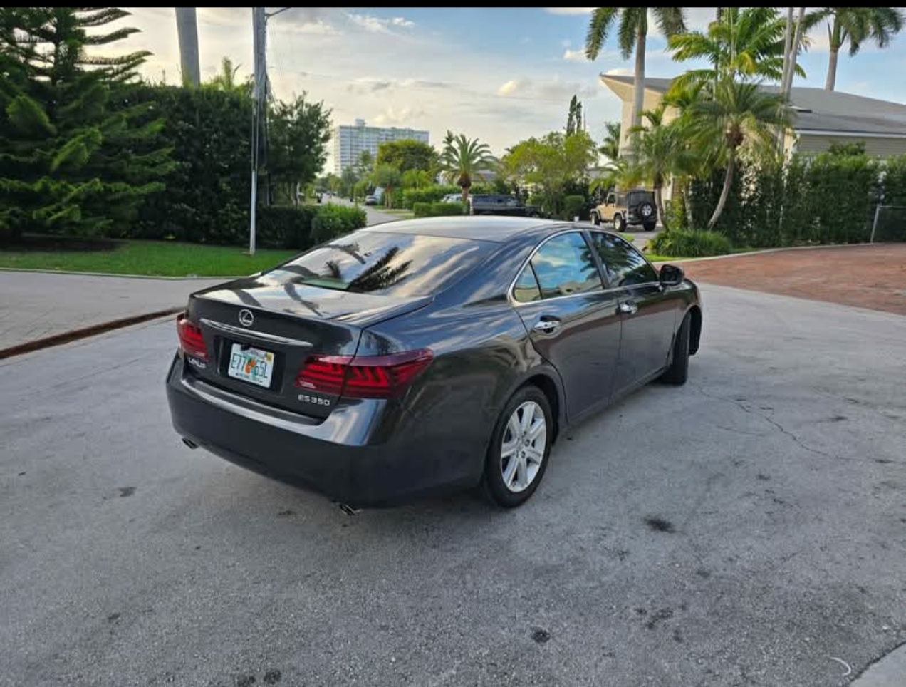 Used 2007 Lexus ES 350 w/ Premium Pkg FWD image 5