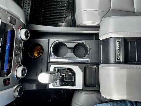 Used 2020 Toyota Tundra Limited image 26