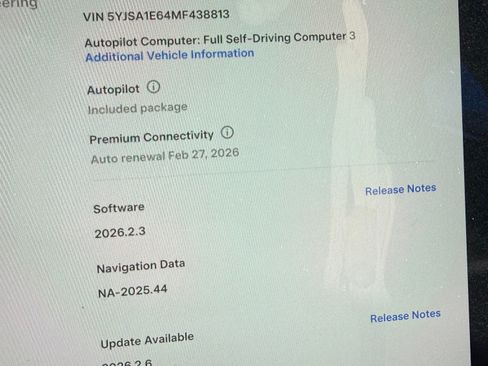 Used 2021 Tesla Model S Plaid image 12