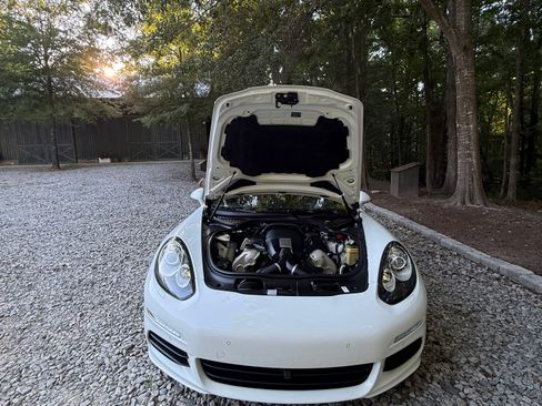 Used 2016 Porsche Panamera Edition RWD image 24