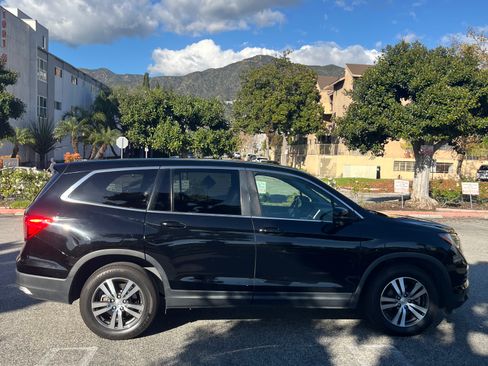 Used 2017 Honda Pilot EX-L image 5